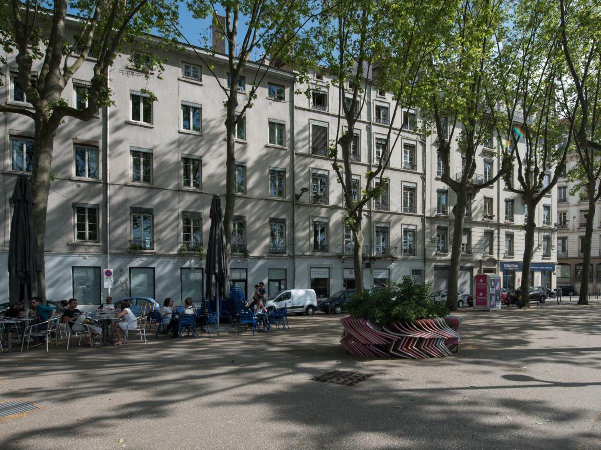 Luxury Studio & Spa-Lyon Centre Luaran gambar